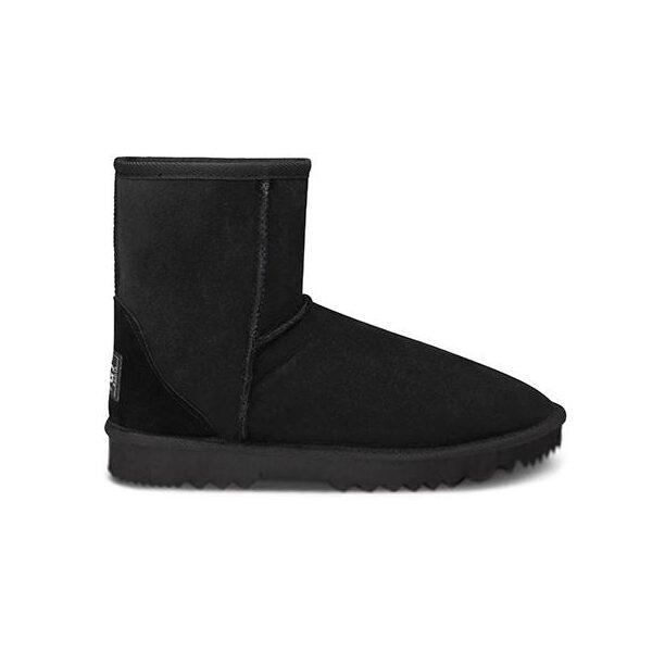 small black ugg boots